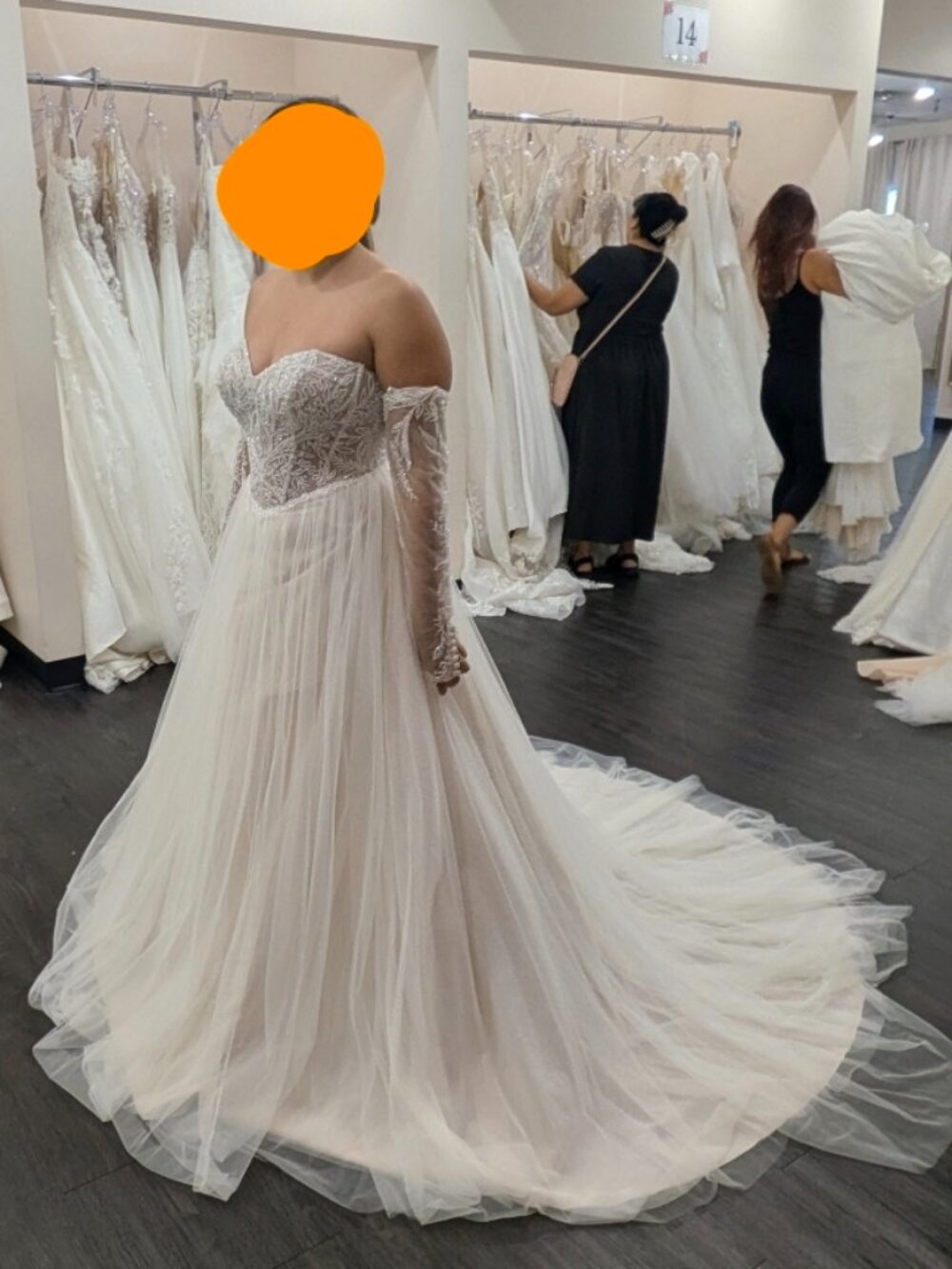 Justin Alexander Wedding Dress